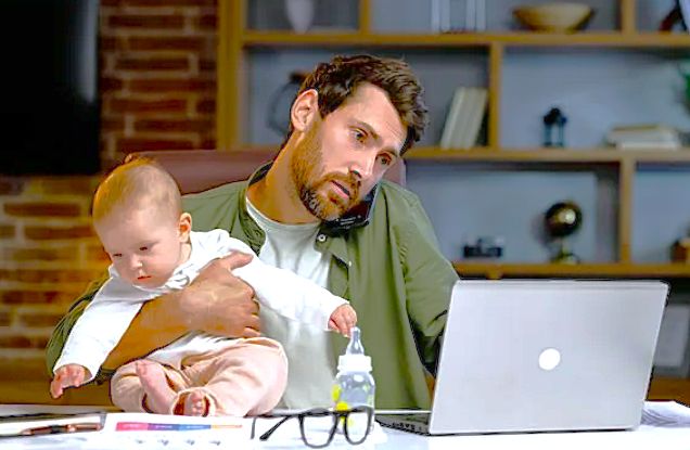 Что нужно знать о детских пособиях для отца неработающей супруги