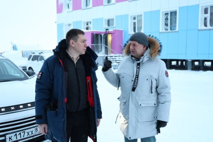 18 февраля Глава города Сергей Спицын совместно с представителями обслуживающих организаций в рамках губернаторского контроля провел объезд для оценки последствий вчерашней пурги