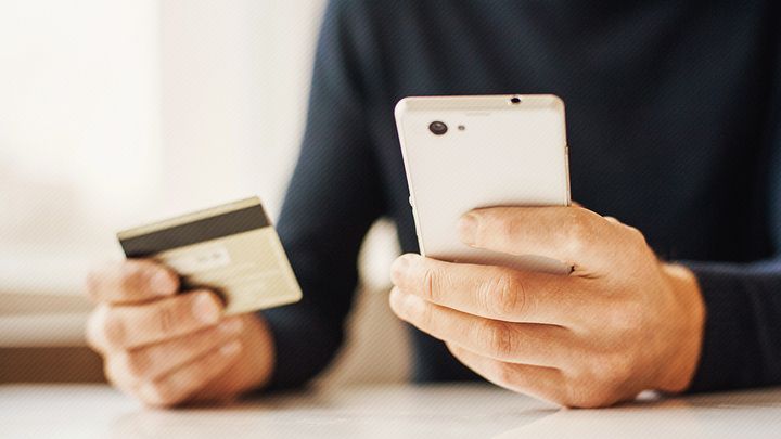 Задержки переводов между собственными счетами: важные нюансы банковского контроля