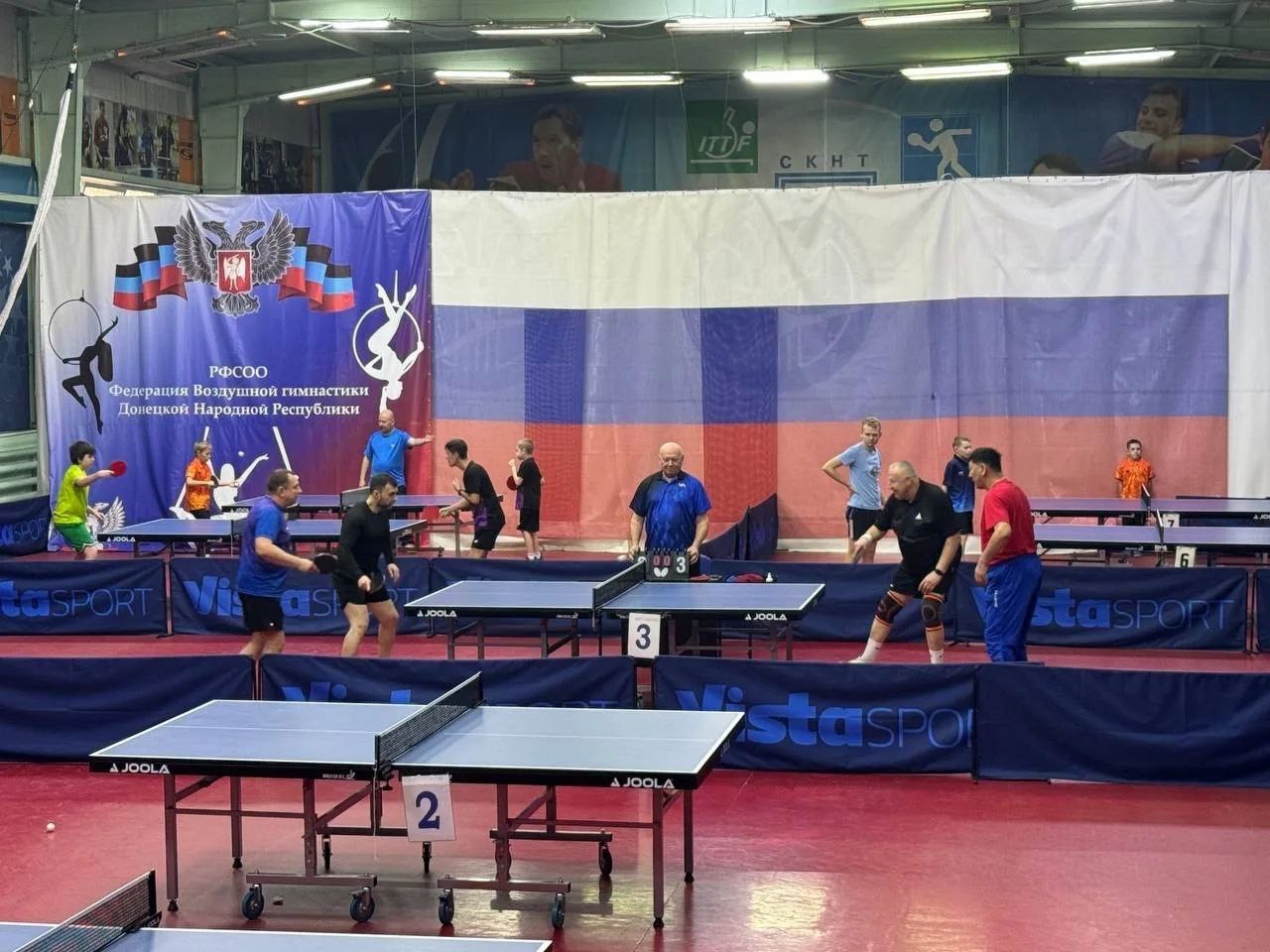 В Донецке третий год подряд продолжается добрая и значимая традиция проведения матчевых встреч Дальний Восток и Донбасс вместе В Донецке третий год подряд продолжается добрая и значимая традиция проведения матчевых встреч Дальний Восток и Донбасс вместе