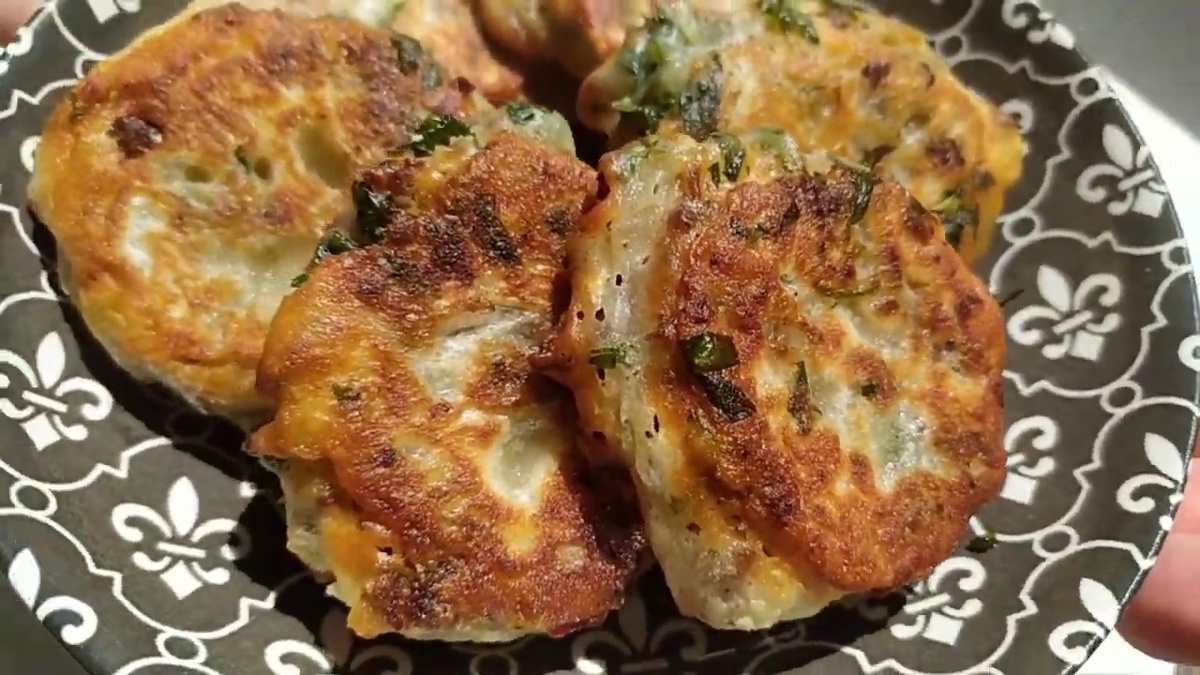 Ленивые оладьи с фаршем: быстро и вкусно как беляши