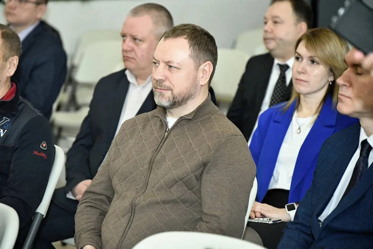 Губернатор Владислав Кузнецов открыл Первый Форум по промышленной безопасности Чукотки Губернатор Владислав Кузнецов открыл Первый Форум по промышленной безопасности Чукотки