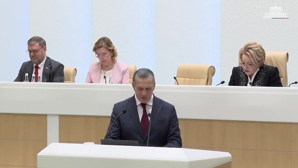Полпред ДФО. Юрий Трутнев выступил в Совете Федерации в рамках правительственного часа