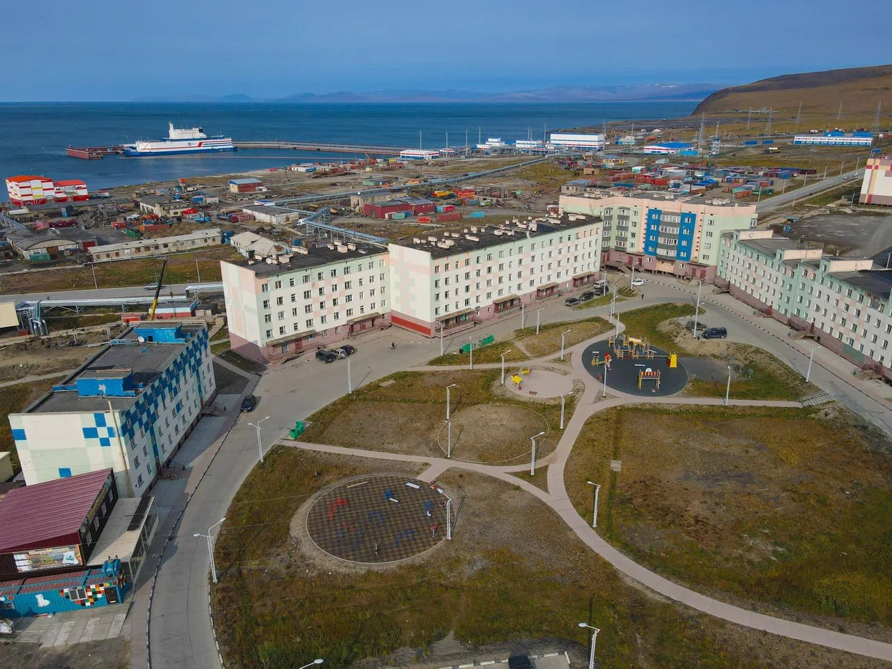 В 2026 году по программе «Дальневосточные дворы» благоустроят 163 территории, в том числе на Чукотке