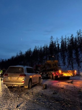 В Билибино Госавтоинспекторы разбираются в обстоятельствах ДТП, в котором пострадал водитель легкового автомобиля