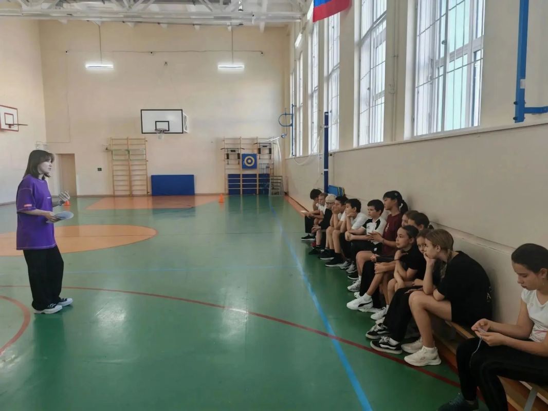 Школьникам Чукотки рассказывают об инклюзивном волонтёрстве и инклюзивной среде Школьникам Чукотки рассказывают об инклюзивном волонтёрстве и инклюзивной среде