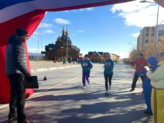 Сотрудники следственного управления приняли участие во Всероссийском дне бега «Кросс нации» Сотрудники следственного управления приняли участие во Всероссийском дне бега «Кросс нации»