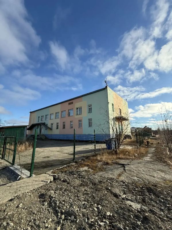 По требованию прокуратуры коммунальная служба навела порядок у детского сада По требованию прокуратуры коммунальная служба навела порядок у детского сада