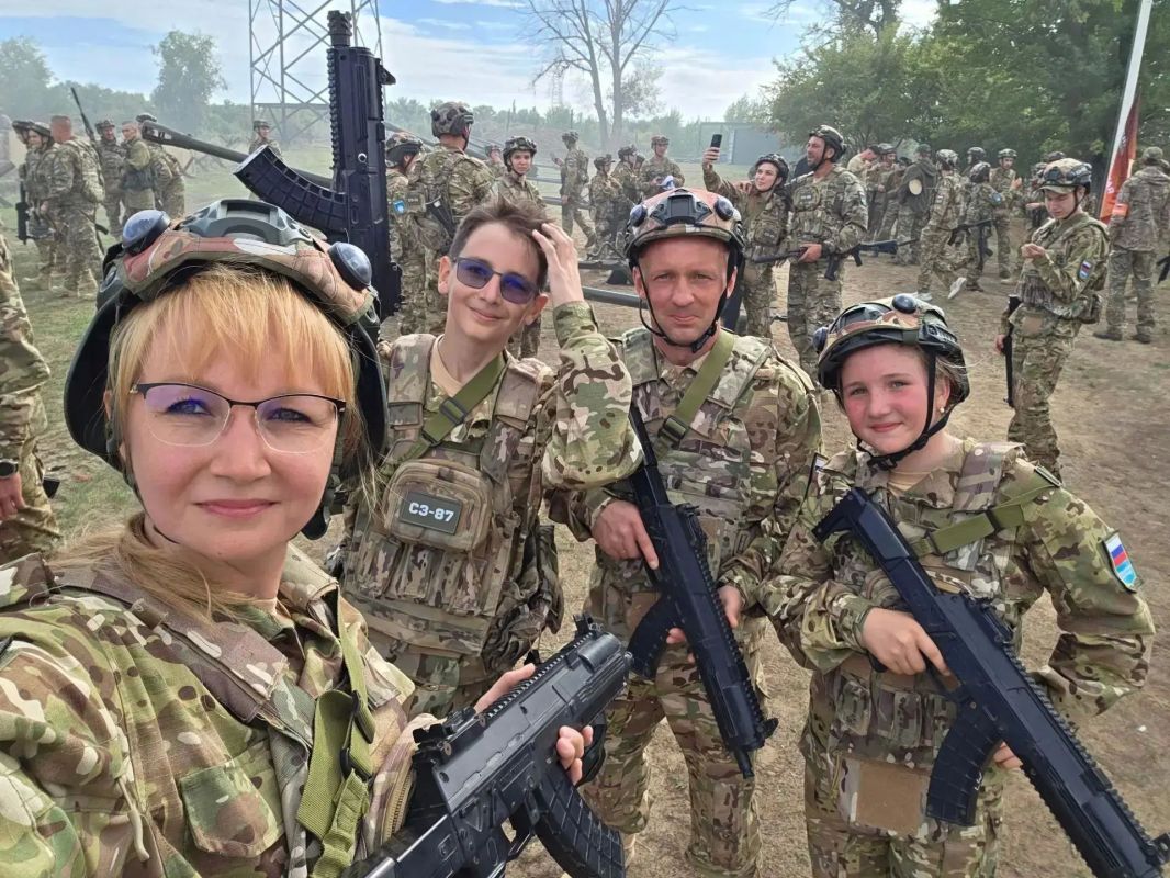 Семья из Эгвекинота представила Чукотку на «Семейной зарнице» Семья из Эгвекинота представила Чукотку на «Семейной зарнице»