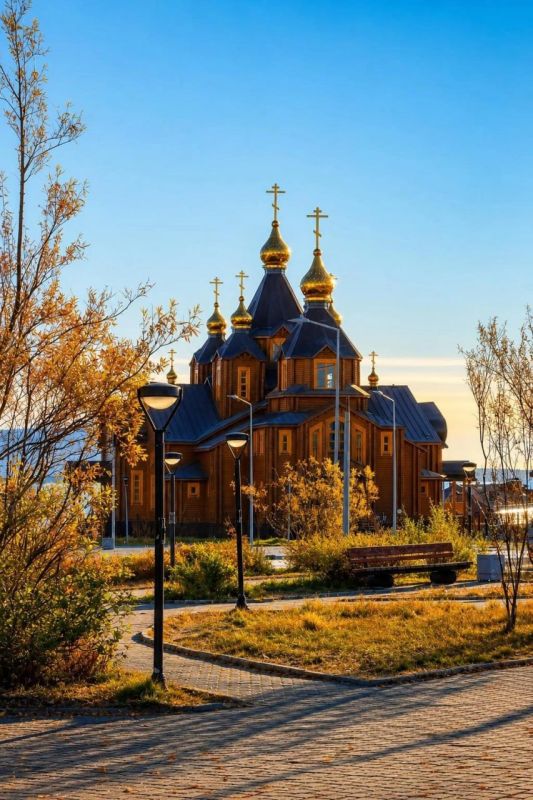Анадырь, Кафедральный собор Святой Живоначальной Троицы