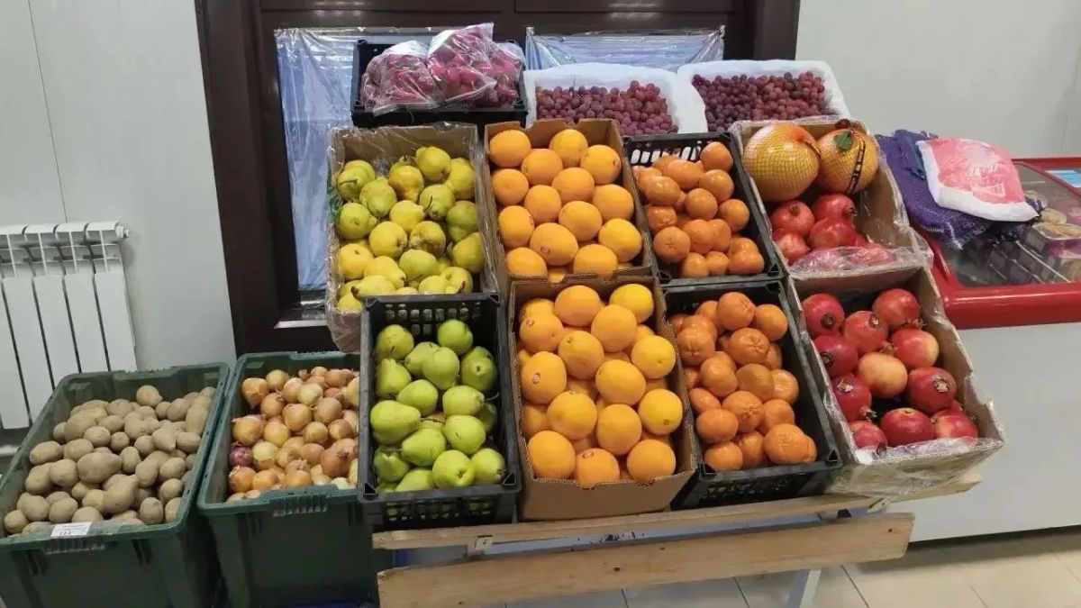 В Провидения завершили разгрузку продуктов с теплохода «Вячеслав Анисимов» В Провидения завершили разгрузку продуктов с теплохода «Вячеслав Анисимов»
