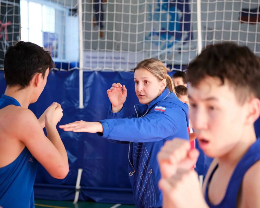 Елена Гапешина — чемпионка России по боксу! Елена Гапешина — чемпионка России по боксу!