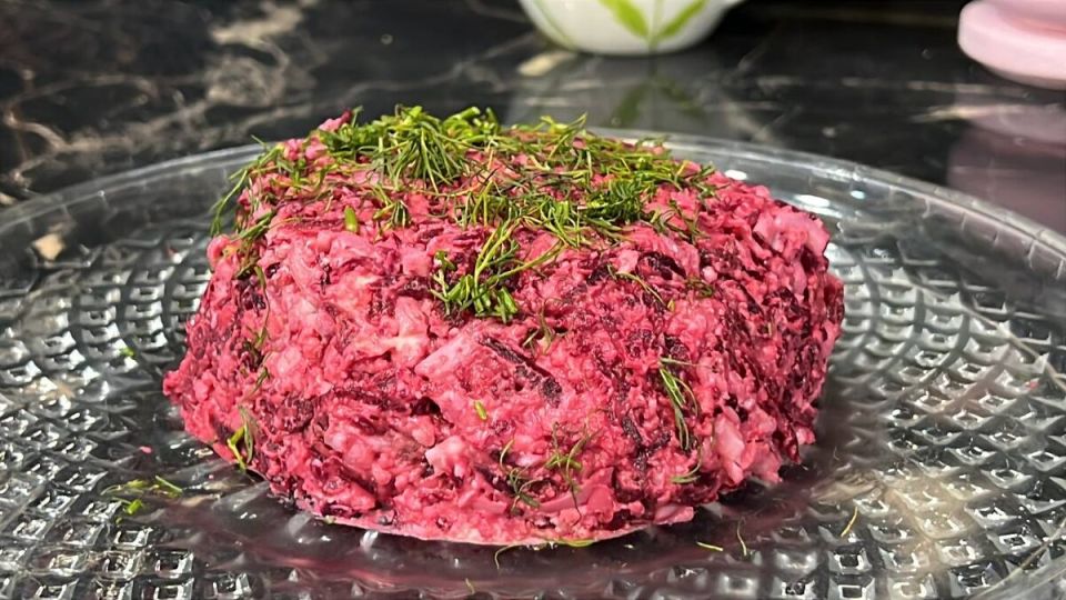 Салат из свеклы: яркое дополнение к любому столу