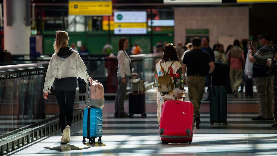 Компании под угрозой: штрафы за запрет выезда сотрудников за границу