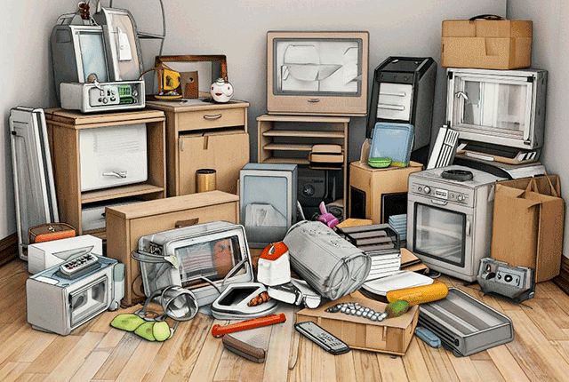 Как преодолеть хлам: простые способы расстаться со старыми вещами и одеждой