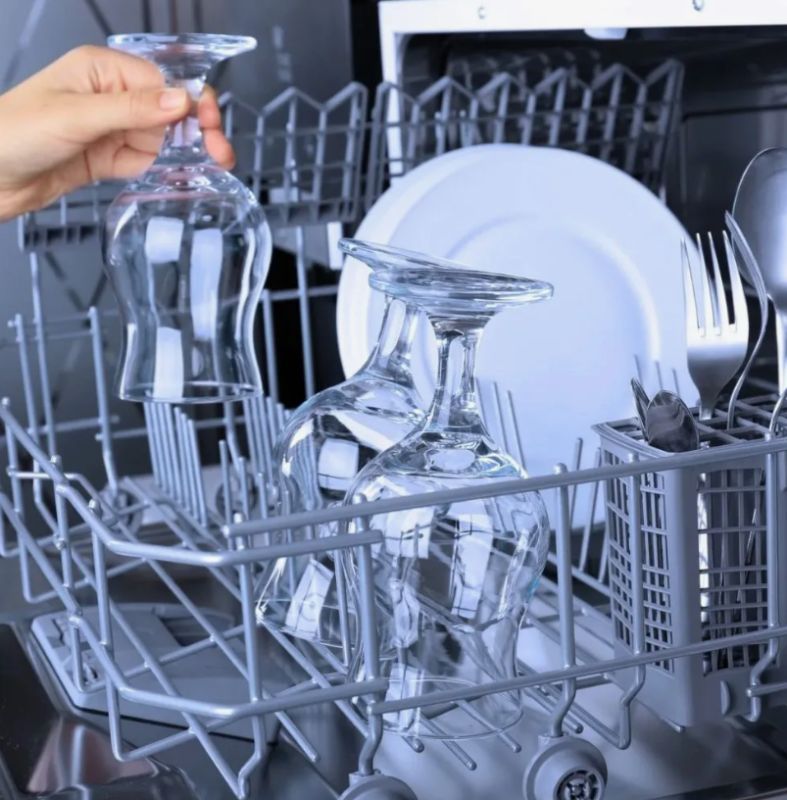Посудомоечные машины: как они меняют наш подход к уборке и сокращают расходы